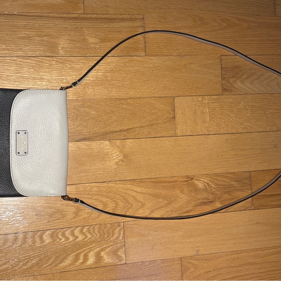 Kate Spade Black and Cream Crossbody Bag - Picture 2 of 3